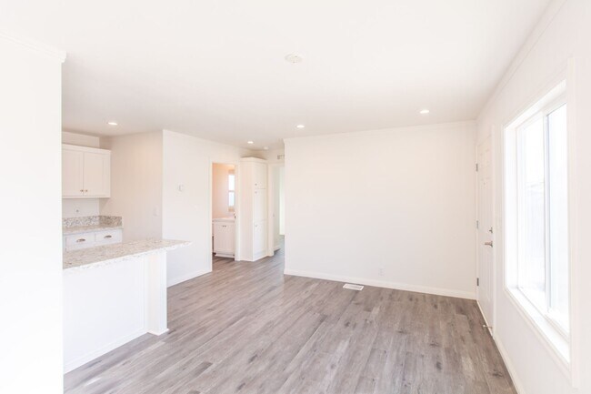 Building Photo - New Build 2 Bedroom / 2 Bath + Office Home in Mount Hope! DEPOSIT $1500!