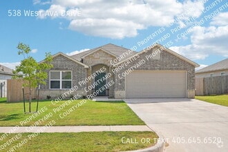 Building Photo - Charming 4-Bedroom Home with 2 Full Baths