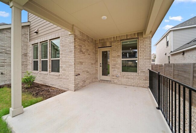 Building Photo - 3437 Jaulan St