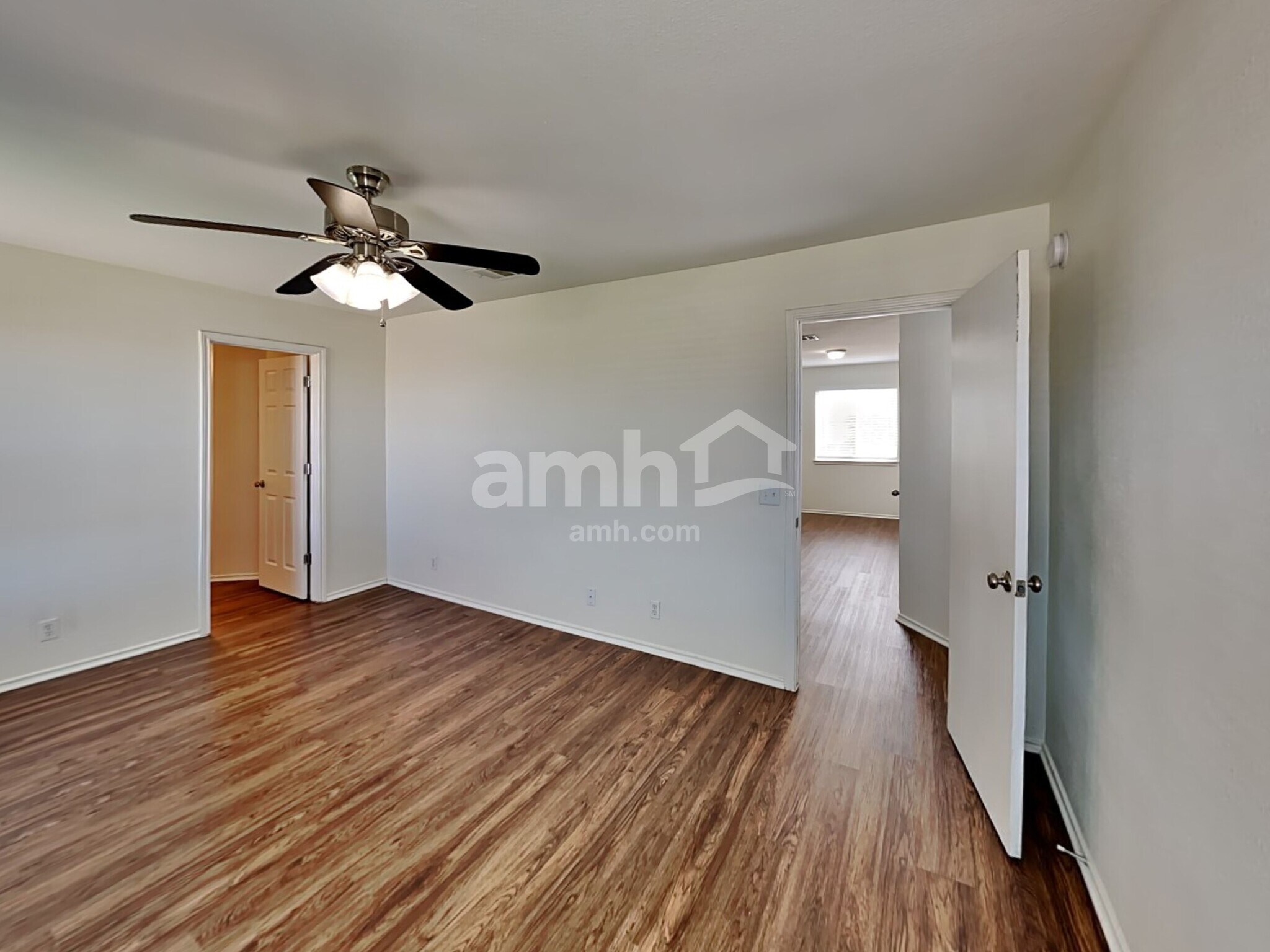 Building Photo - 2909 Tyler Ln