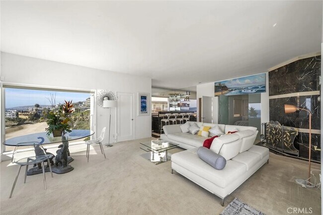Building Photo - 31877 Circle Dr