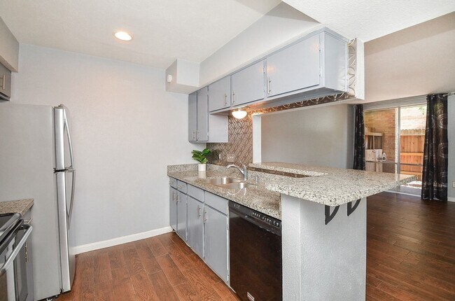 Building Photo - 4635 Wild Indigo St