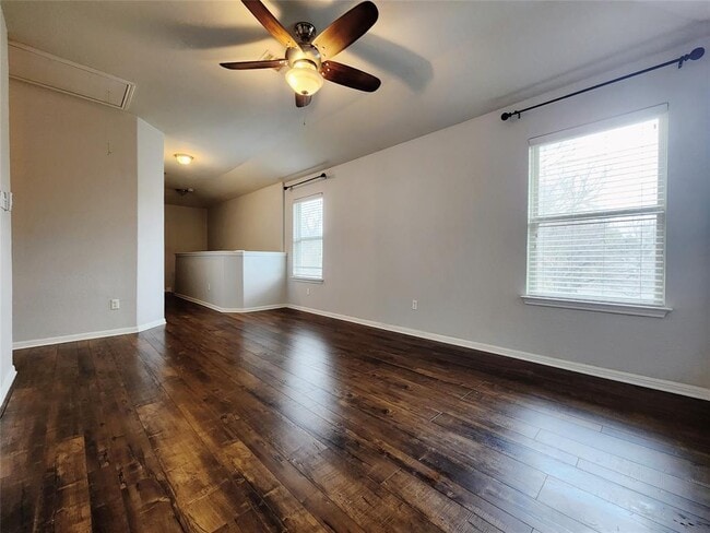 Building Photo - 5921 Red Bud Ridge Ln