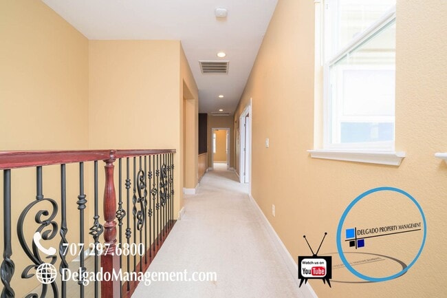 Building Photo - Benicia! Waters End five bedrooms, four baths and over 4,300SF available now!