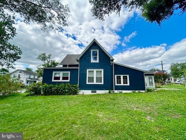 Building Photo - 5010 Apache St