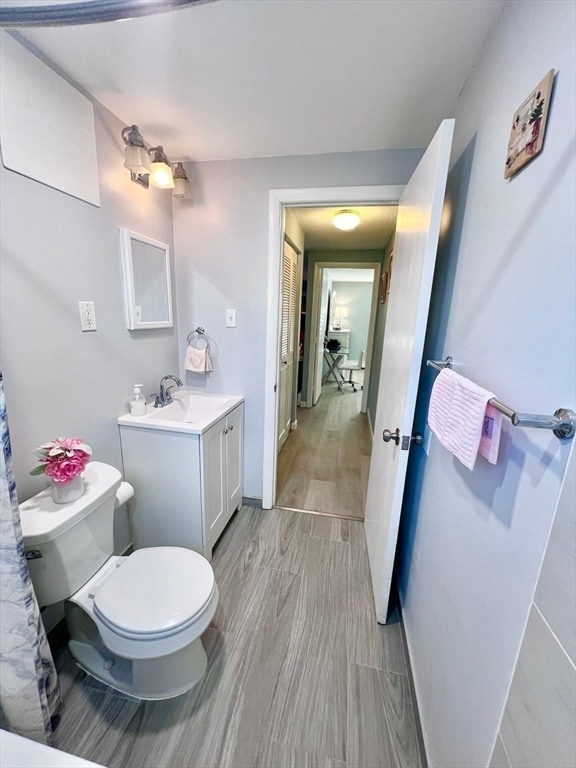 Building Photo - 5 Woodcrest Ct