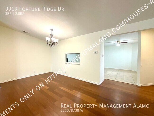 Building Photo - 9919 Fortune Ridge Dr