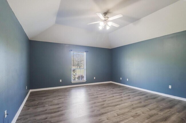 Building Photo - 17259 Moran Rd