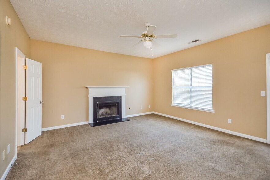 Building Photo - 735 Compton Ln