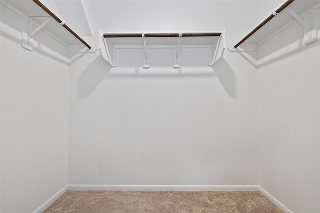 Building Photo - 8111 Star Ter Dr