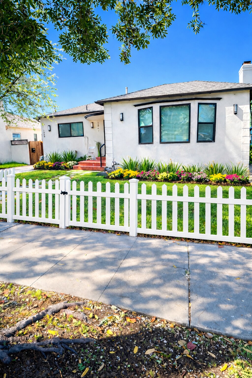 Building Photo - 1847 Stearns Dr