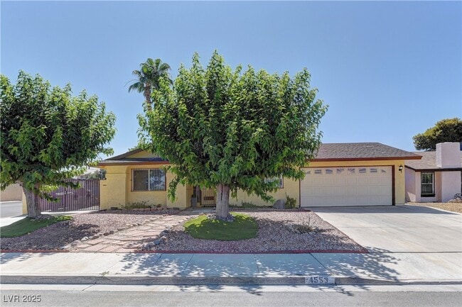 Primary Photo - 4553 Balfour Dr