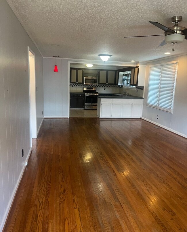 Building Photo - 2 bd 2 ba home in glencoe