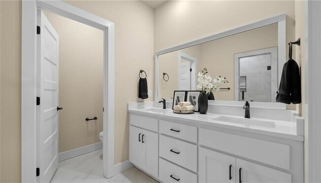 Building Photo - 1851 Utopia St