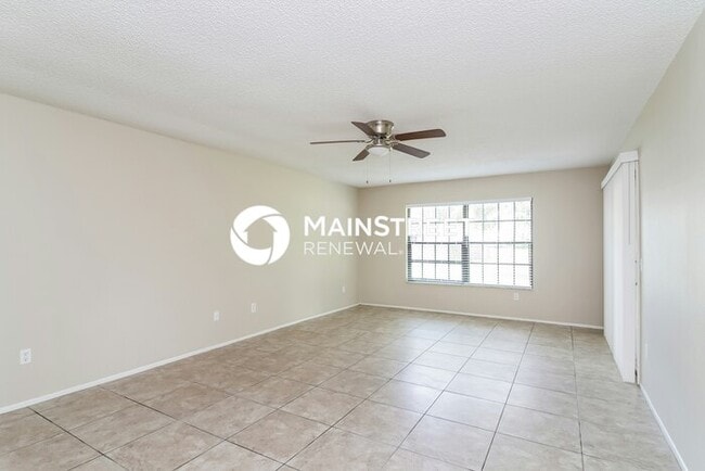 Building Photo - 3 Bedroom Pet-Friendly Home in North Port,...