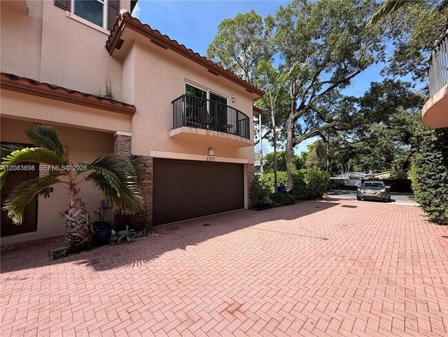 Building Photo - 2370 SW 18th Ave