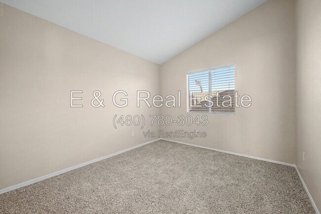 Building Photo - 4106 E Ashurst Dr