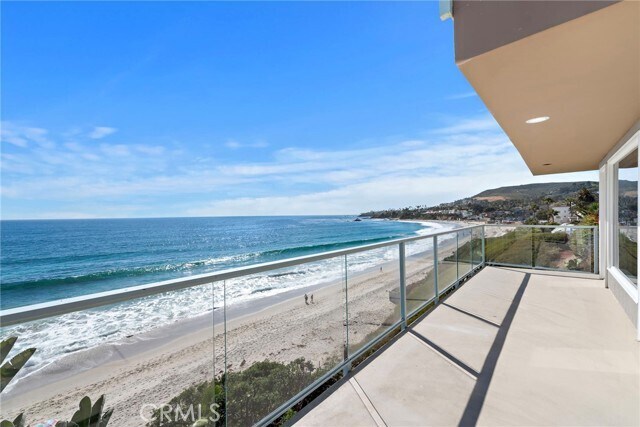 Building Photo - 603 S Coast Hwy