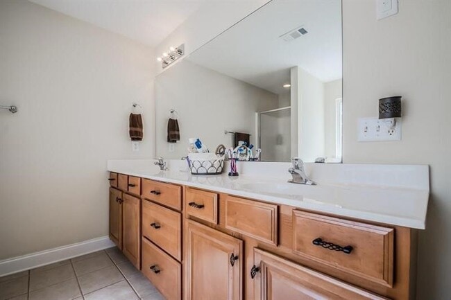 Building Photo - 3125 Avondale Pkwy