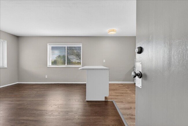 Building Photo - The Penthouse