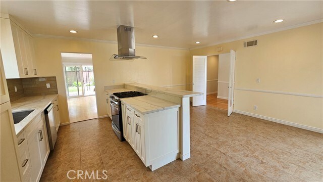 Building Photo - 7012 Beechfield Dr
