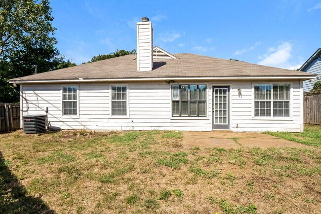 Building Photo - 6931 Gallop Dr