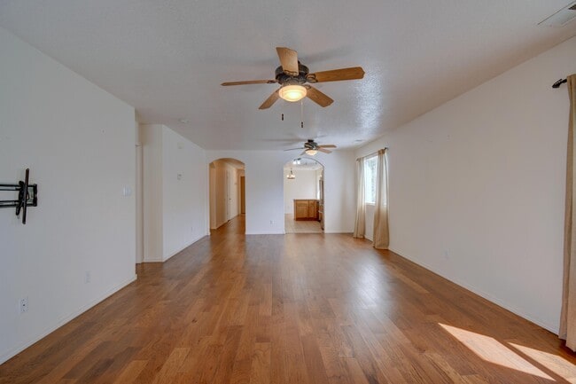 Building Photo - 6808 Candelia Ave NW
