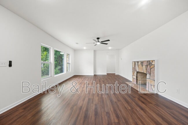 Building Photo - 1721 Hortense Pl NW