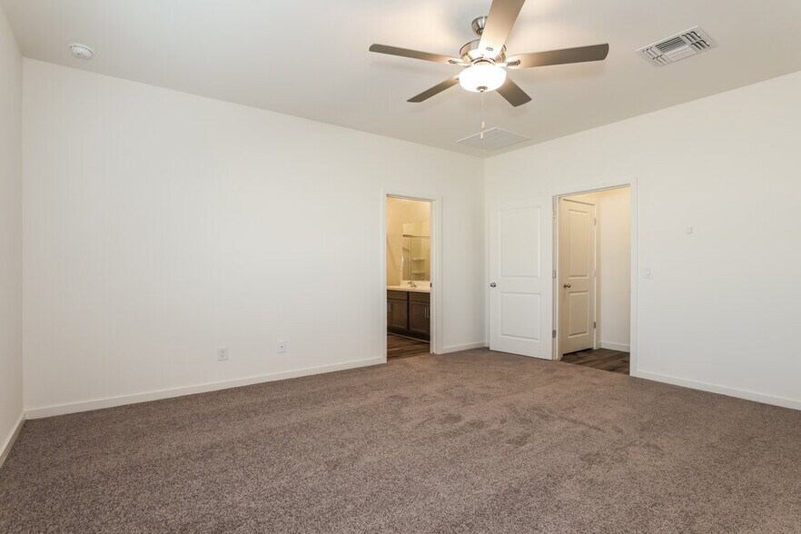 Building Photo - 24598 W St Anne Ave