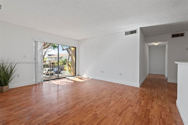 Building Photo - 15600 SW 80th St