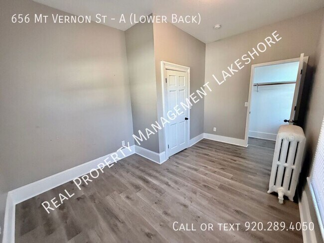 Building Photo - 656 Mt Vernon St