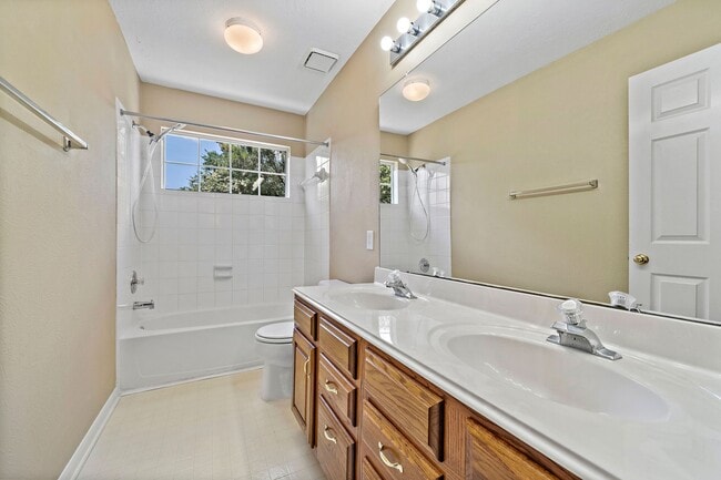 Building Photo - 22811 Crested Lark Ct