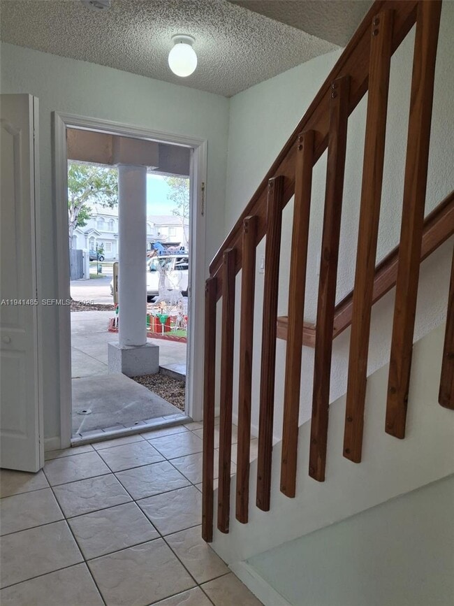 Building Photo - 14385 SW 120th Ct