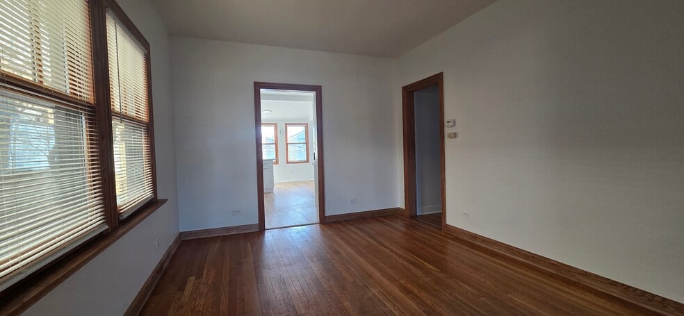 Building Photo - 5515 W Grace St
