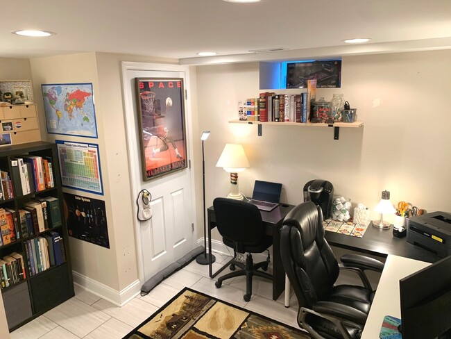 Building Photo - 8717 Karlov Ave