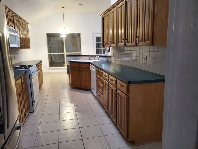 Building Photo - 6812 Cold Water Canyon Rd
