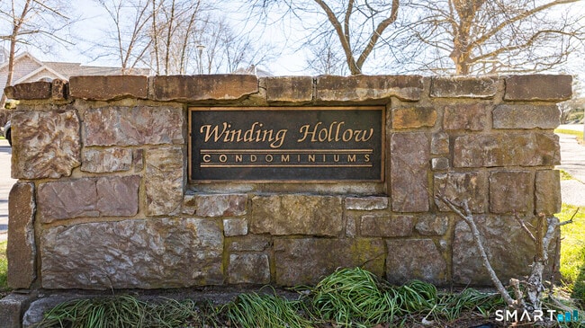 Building Photo - 82 Crown Knoll Ct