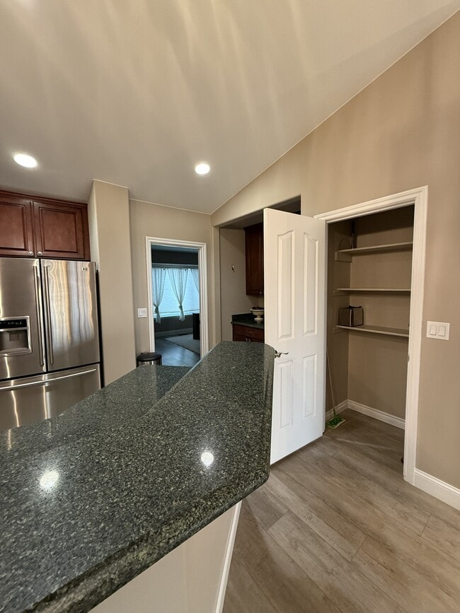 Building Photo - 6160 S Clearview Loop