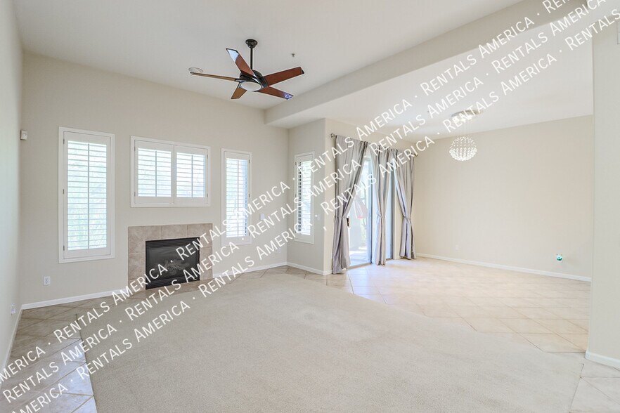 Building Photo - 20802 N Grayhawk Dr