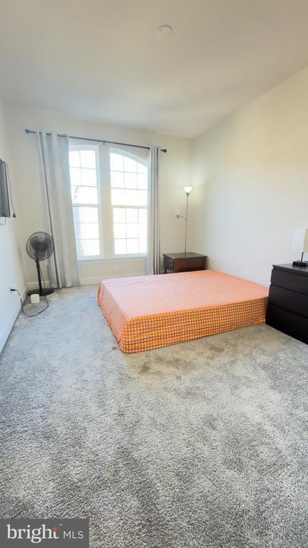 Building Photo - 42299 Porter Ridge Ter