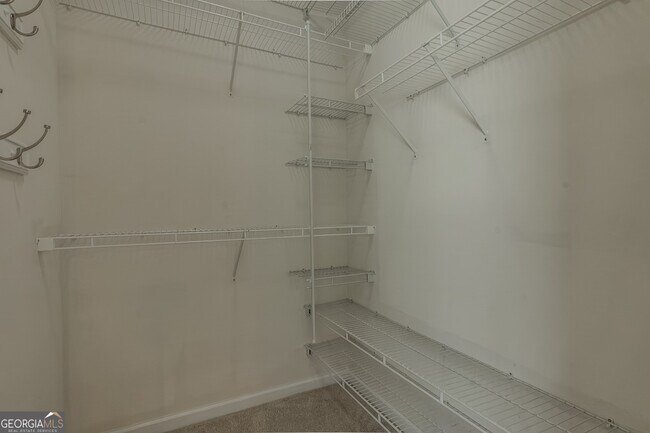 Building Photo - 120 Rosebay Ln