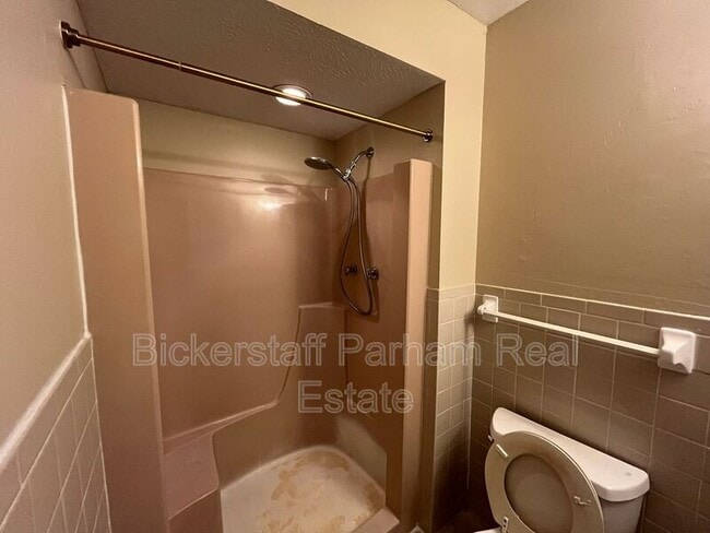 Building Photo - 6160 Candlestick Loop