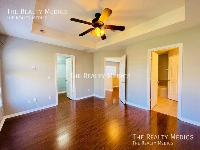 Building Photo - 5110 Fiorella Ln