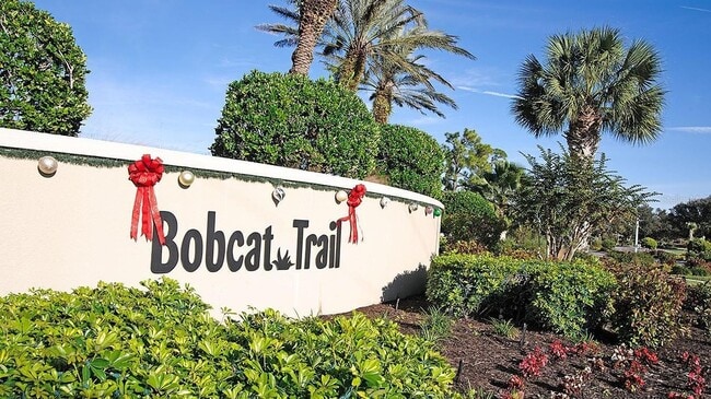 Building Photo - 2775 Royal Palm Dr