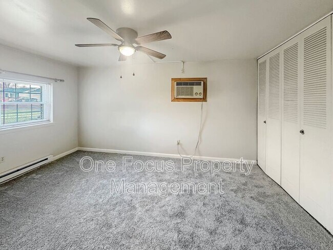 Building Photo - 802 Chestnut St