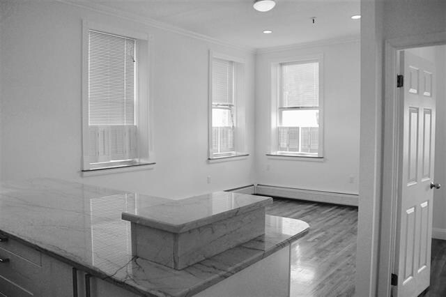 Building Photo - 319 Barrow St