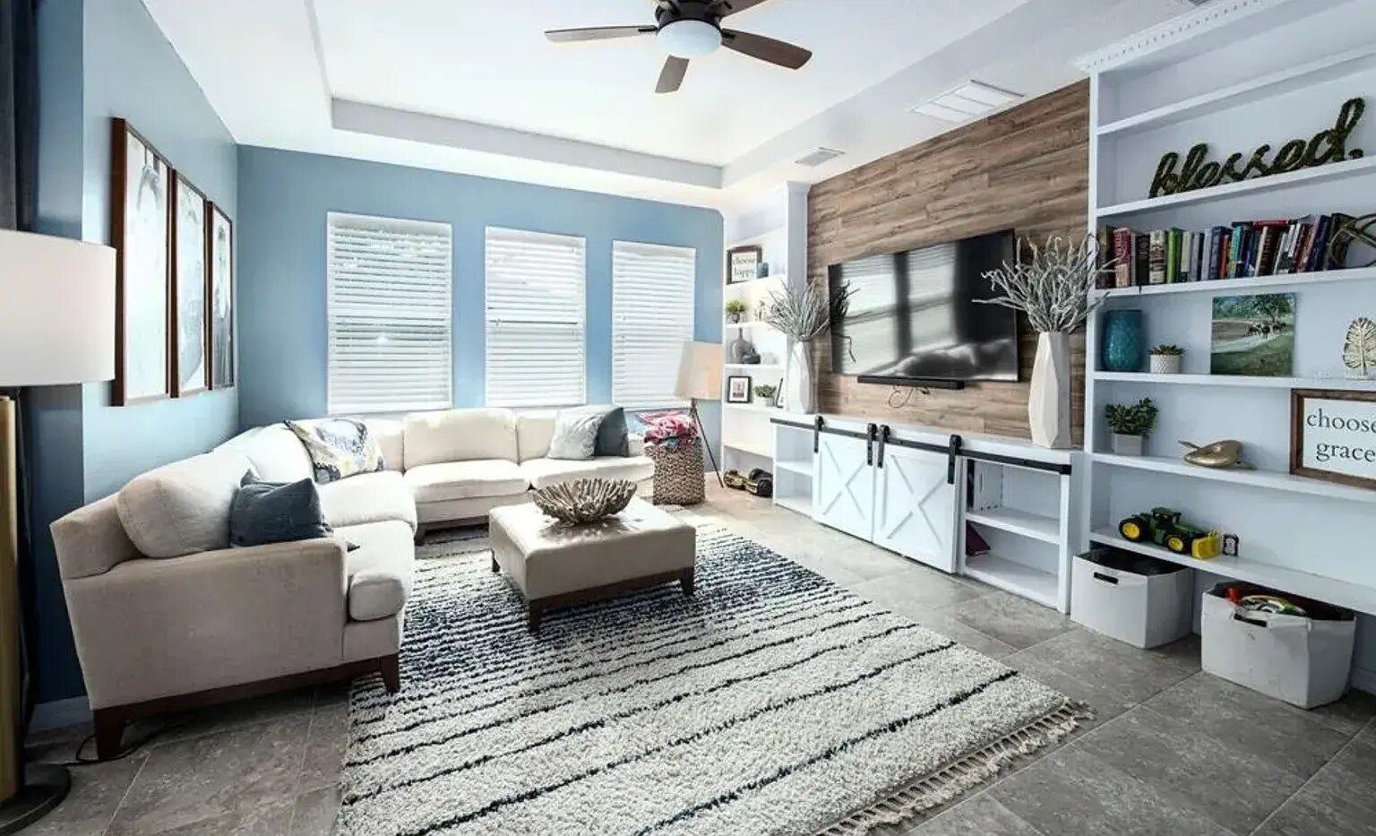 Building Photo - 6309 Sunsail Pl