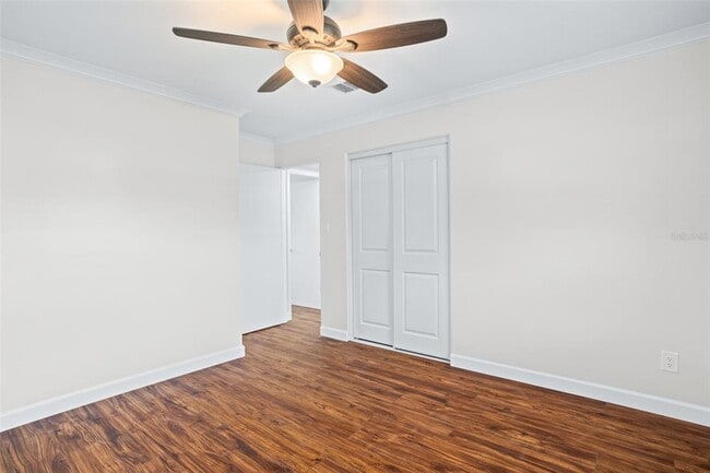 Building Photo - 516 Baxter St