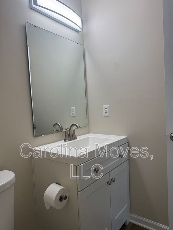 Building Photo - 210 Morell Dr