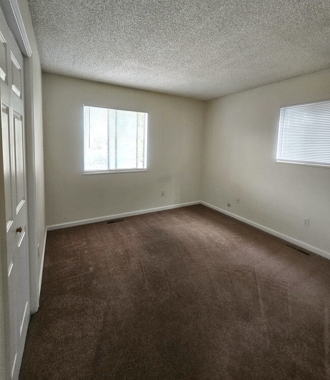 Building Photo - 1617 Centaur Cir